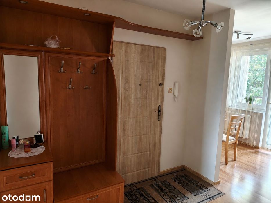 Przestronne, rozkładowe mieszkanie z balkonem w Kluczborku
