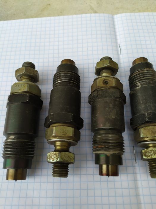 Форсунки Denco , тойота 1,8 L  (оригінальні)