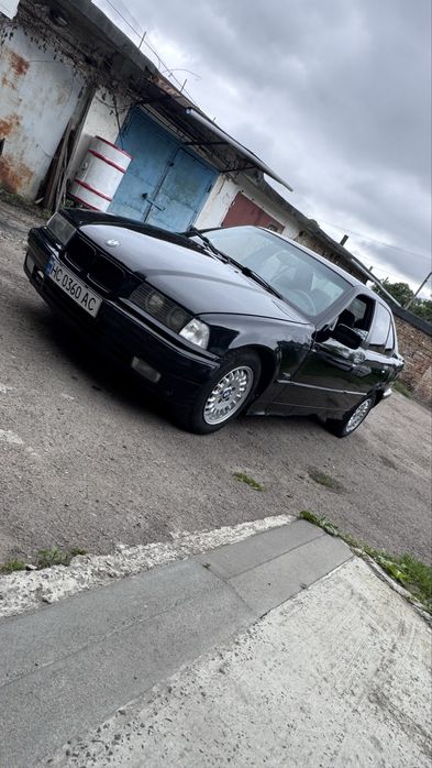 BMW E36 M50B20 320i