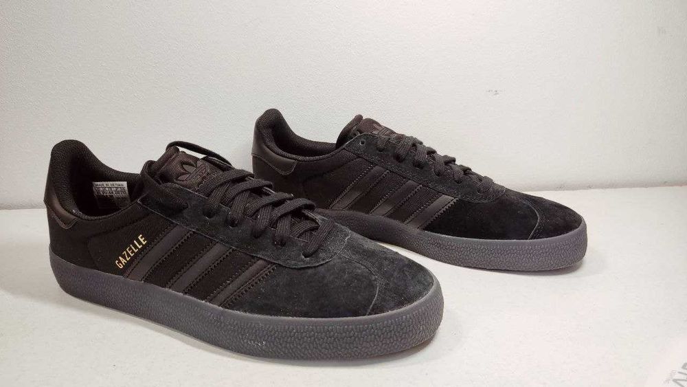 Нові оригінальні кросівки Adidas Gazelle 44 (28 cm)