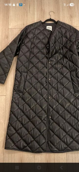 Zara plaszcz czarny  pikowany,  L
