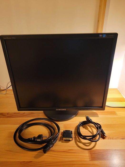 Monitor Samsung SyncMaster 943B 19" Pivot