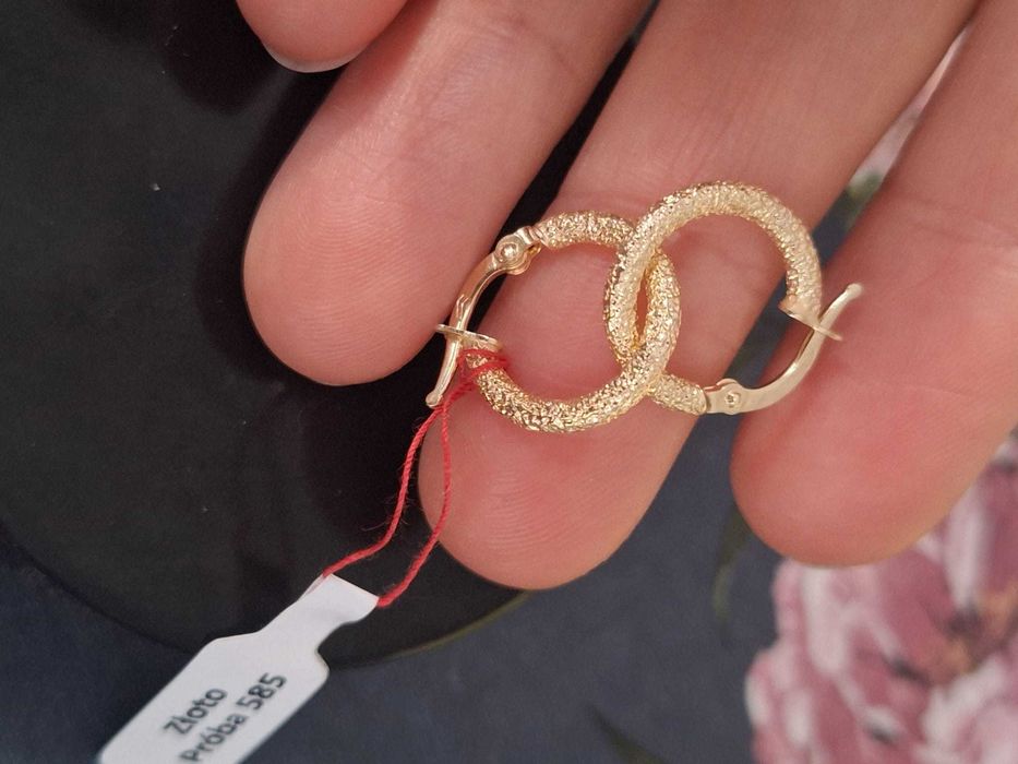 Złote kolczyki diamentowane, p. 585,14K WALENTYNKI