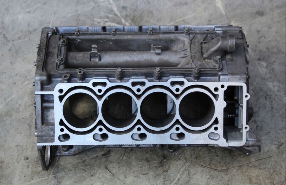Блок двигателя bmw n62b44