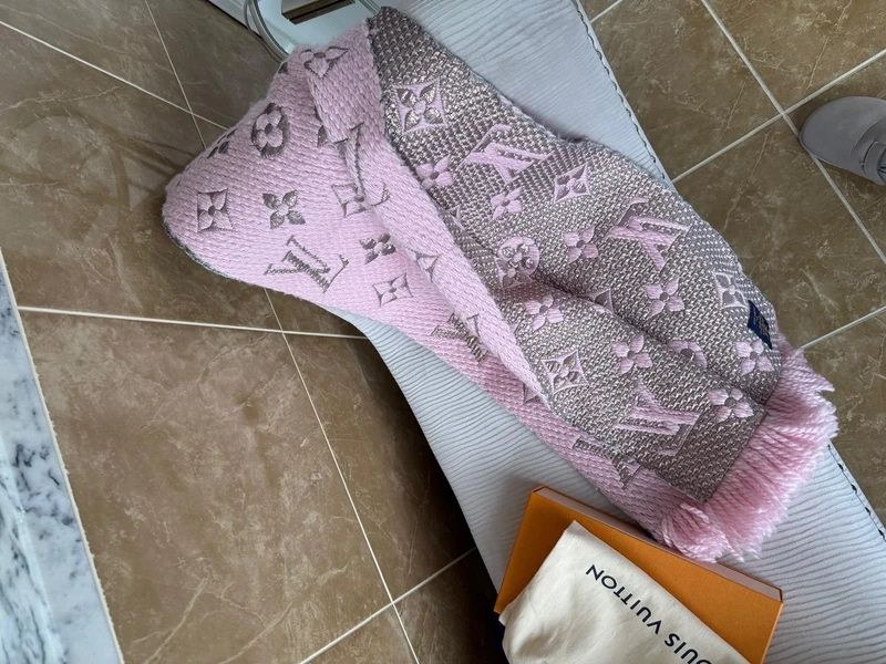 Cachecol Louis Vuitton Rosa
