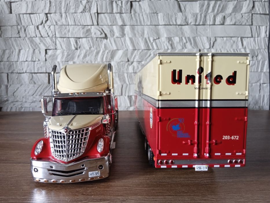 1:43 Altaya Model International Lonestar model