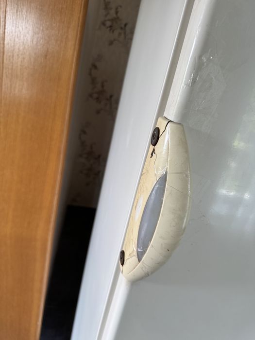 морозильник-шкаф Whirlpool AFG 387 G