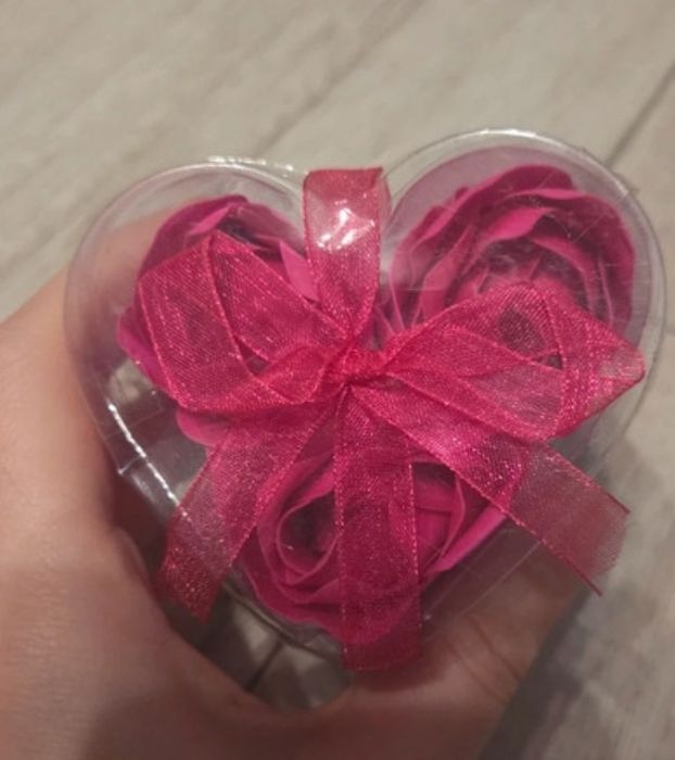 Róże mydlane serce