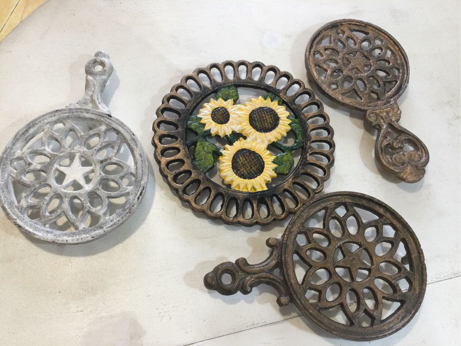 Разные подставки под горячее.