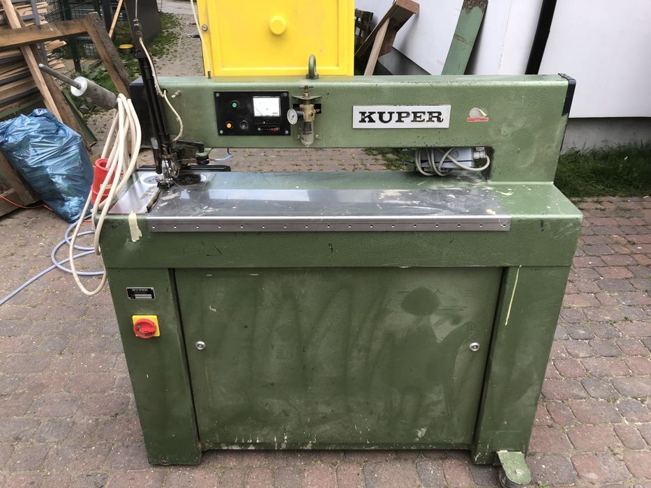 Spajarka do forniru KUPER