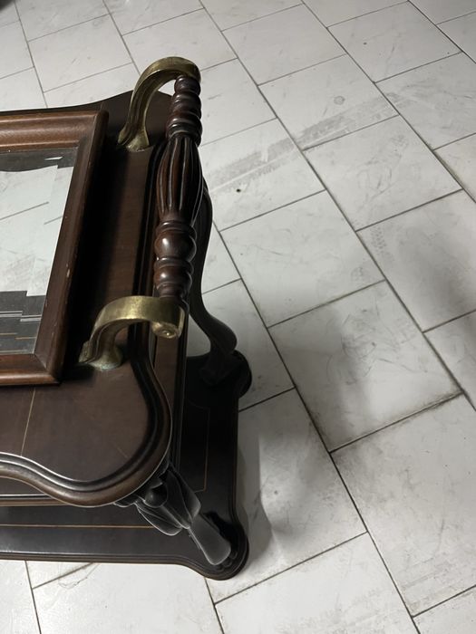 Carrinho de chá e bebidas