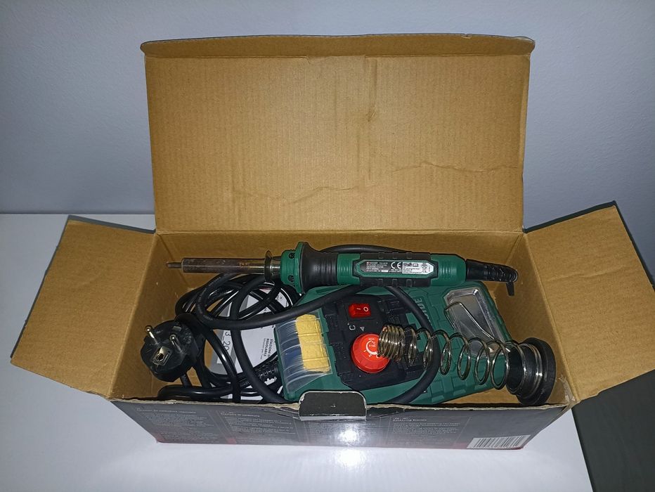Ferro de Soldar Parkside com Suporte e Acessórios