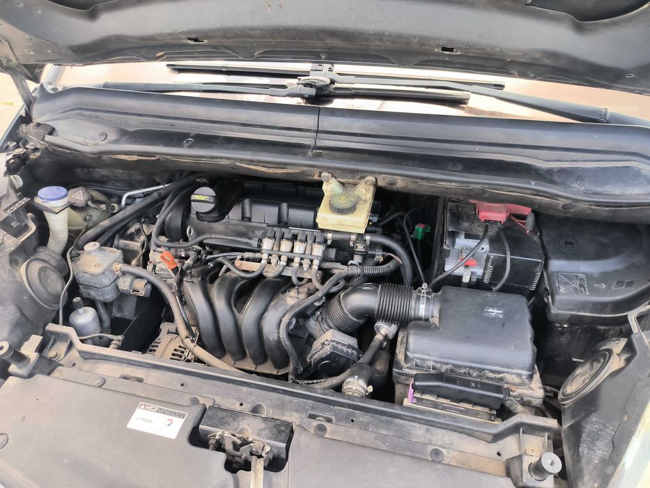 Citroen Grand C4 Picasso 2007, 1.8 газ/бензин