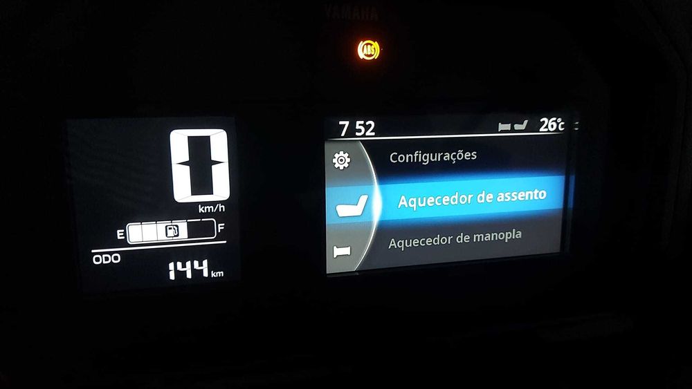 Yamaha XMAX 300 TECH MAX + 2026      Carta A2