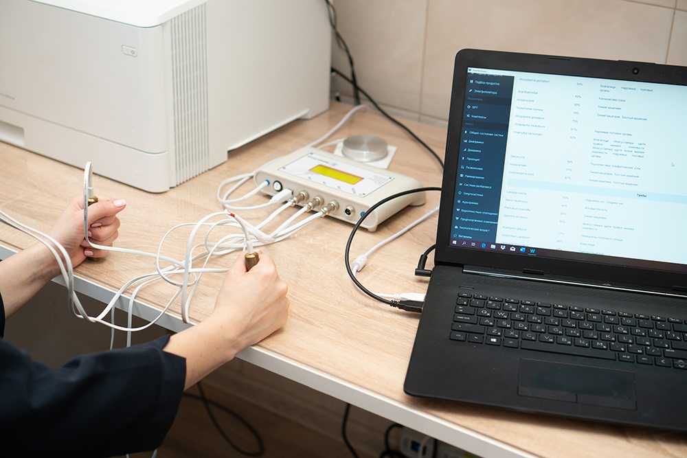 Пристрій біорезонансного тестування організму Life Expert WebWellness