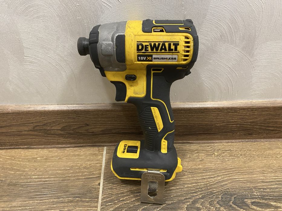 Dewalt dcd 887 discount