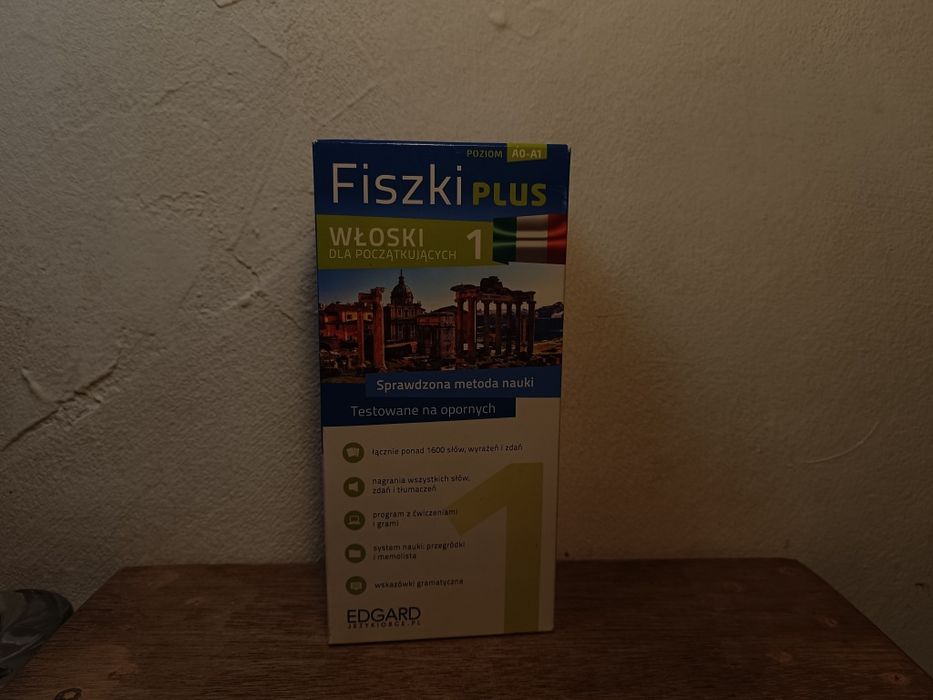 Włoski. Fiszki Plus dla początkujących 1 wyd. 2022