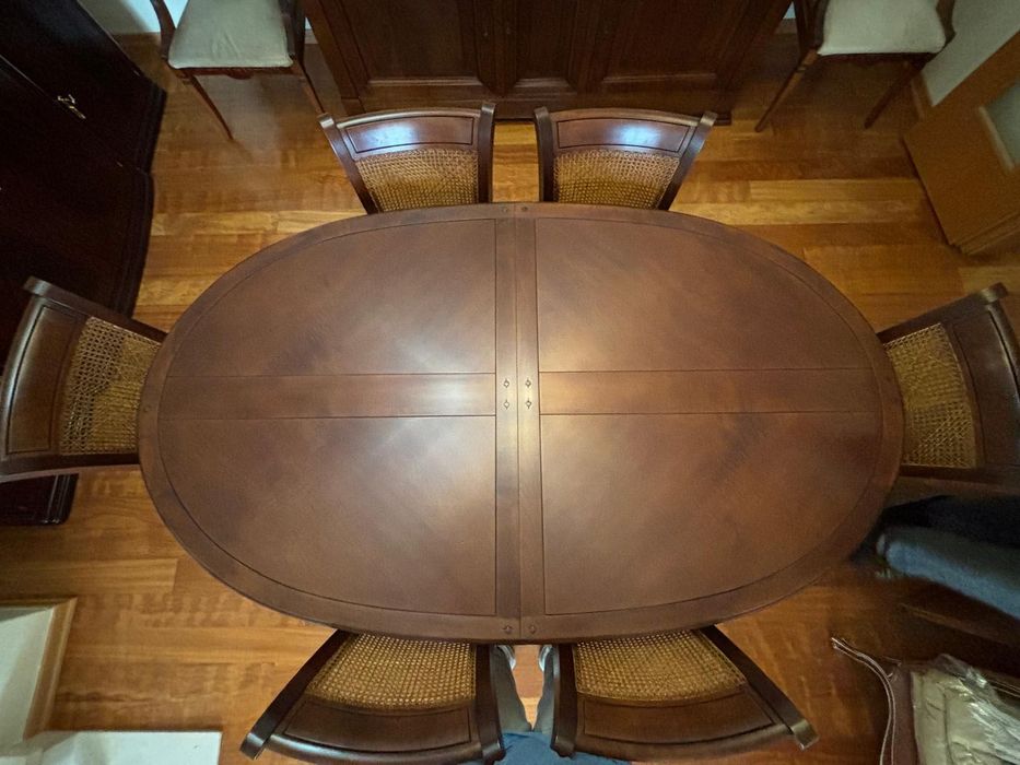 Conjunto Mesa + 6 cadeiras novas