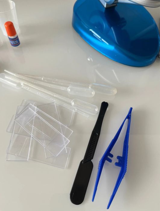 Microscópio Toys U rus