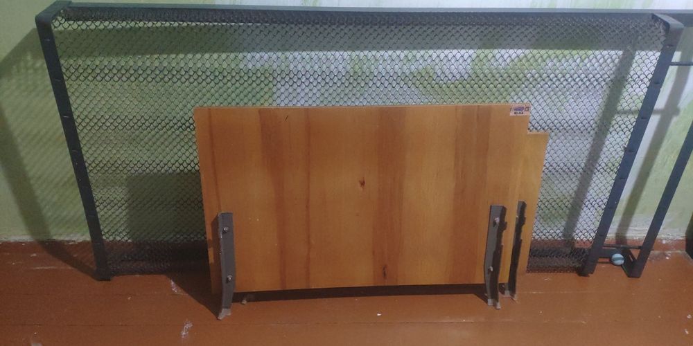 Ліжко односпальне  металеве на пружинній сітці 90х190