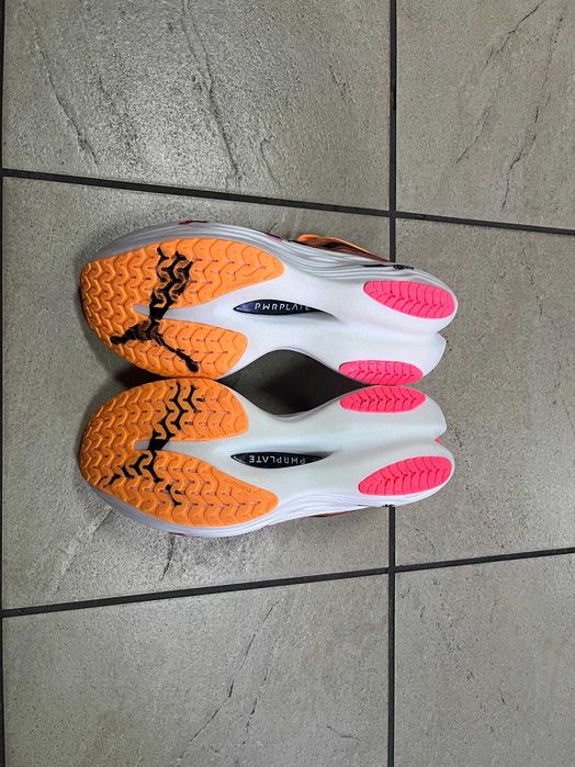 Кросівки Puma Deviate Nitro Elite 3 Sun Stream  38 р