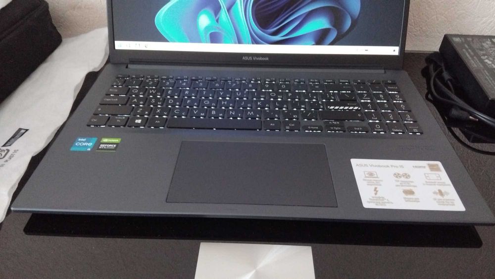 Продам ноутбук ASUS Vivobook Pro 15
