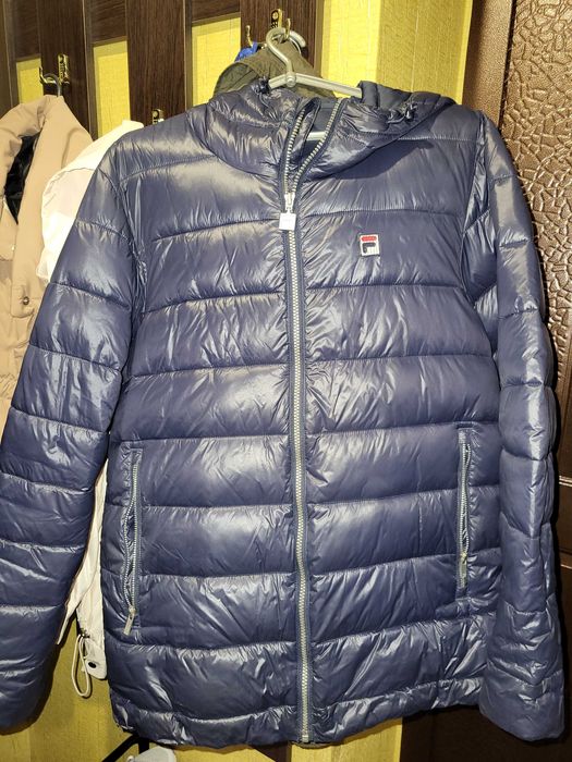 Куртка Fila. Размер 48