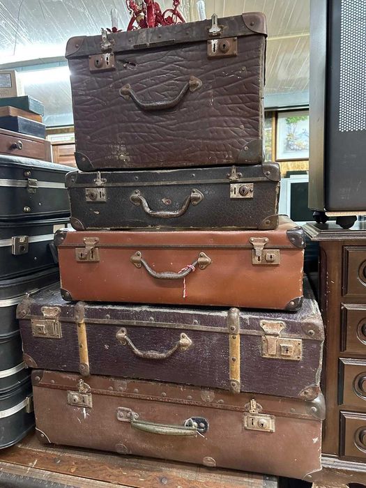 Malas de viagem antigas, para decoração