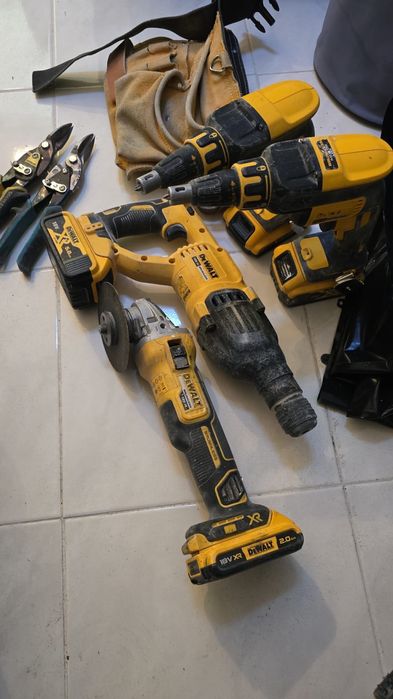 Ferramenta Dewalt