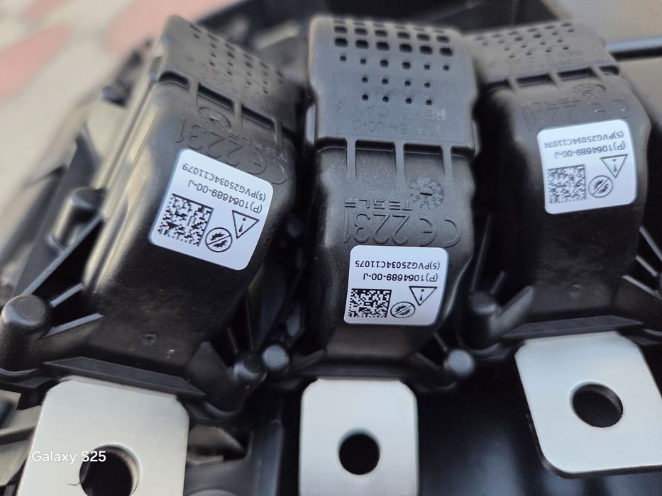 Піропатрон. Оригінал. Тесла. Tesla model 3 y у. Пиропатрон. Европа.