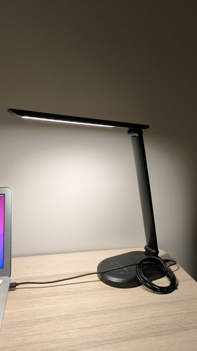 Candeeiro de secretária Led