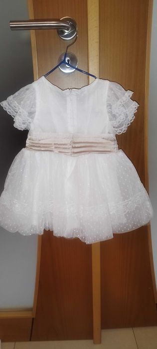 Vestidos de bebé menina novos