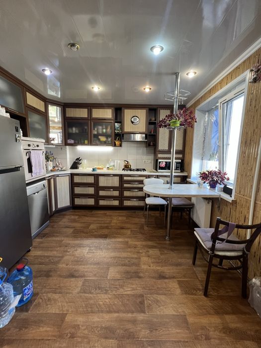 Продам 5к АОг 6 эт Центр Лесого Берега