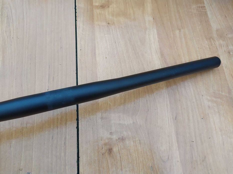 UNO / Kalloy kieronica prosta 25,4 x 560mm Czarna polecam