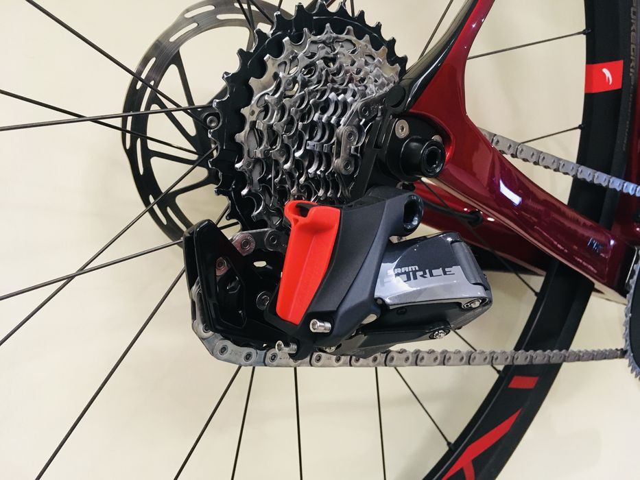 Coluer invicta 7.0 sram force Axs 12v