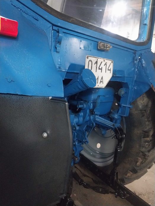 трактор мтз-- 80