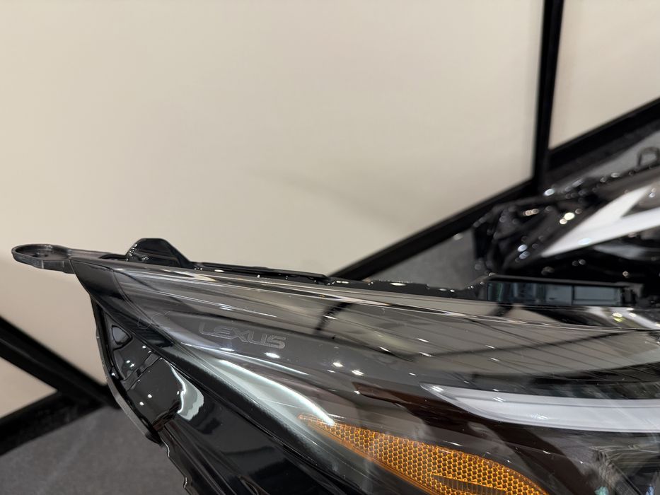 Фари Lexus NX 2022-2026, ліва і права, USA, америка Bi-LED