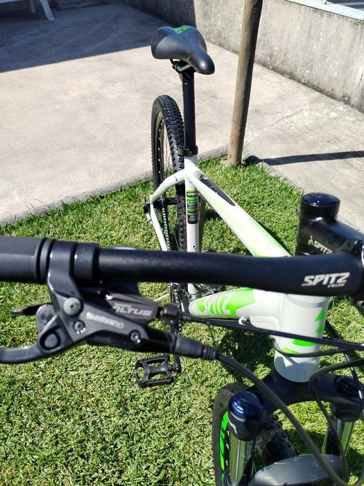 Bicicleta Sptiz Terrain 60 Roda 29 L Alumínio
Roda 29
Tamanho LSptiz Terrain 60
Roda 29
Tamanho L