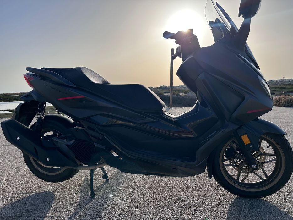 Honda Forza 125 Special Edition (2025). Garantia.