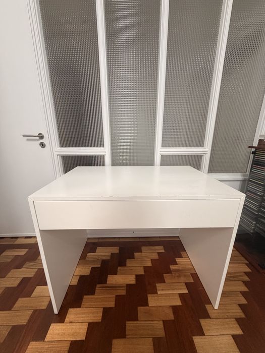 Mesa escritório IKEA