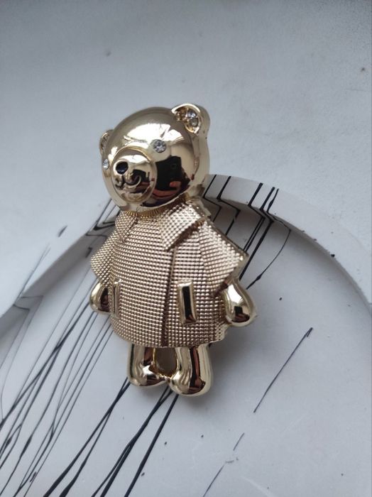 Ексклюзивна брошка ведмедик дівчинка Max mara з маркуванням