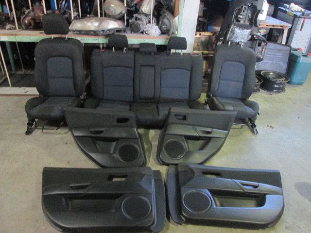 Conjunto de bancos MAZDA 3 (BK)