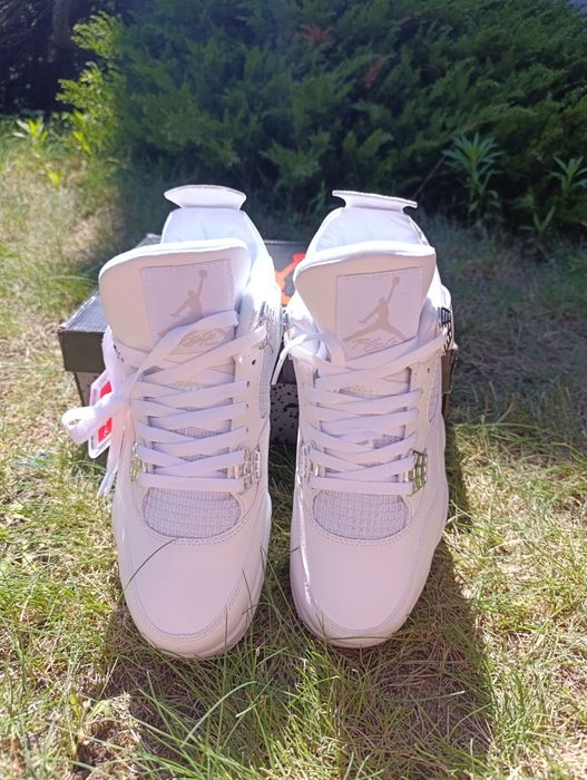 Air Jordan 4 Retro „Pure Money"