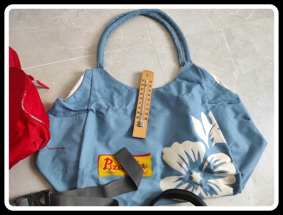 Zestaw toreb: torba podróżna x2, saszetka nerka, słuchawki