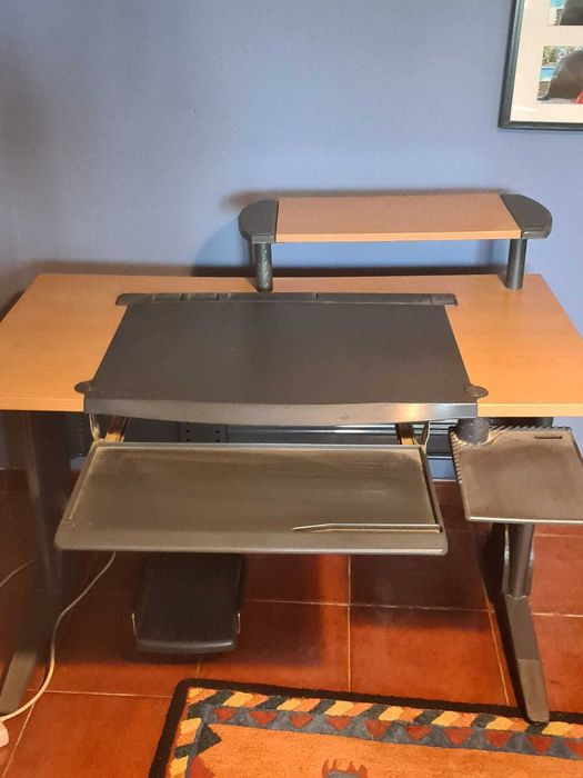 Mesa para computador