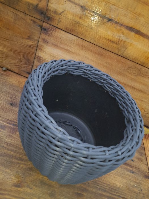Кашпо,вазони з ротангу
