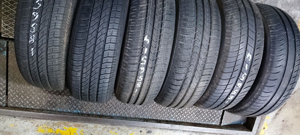 Pneus 185/65/14 semi novos