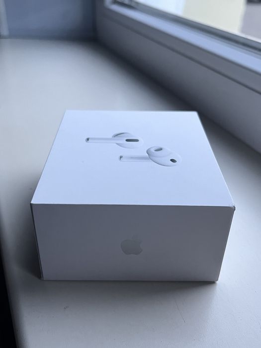 AirPods pro 3 є накладна від цитруса