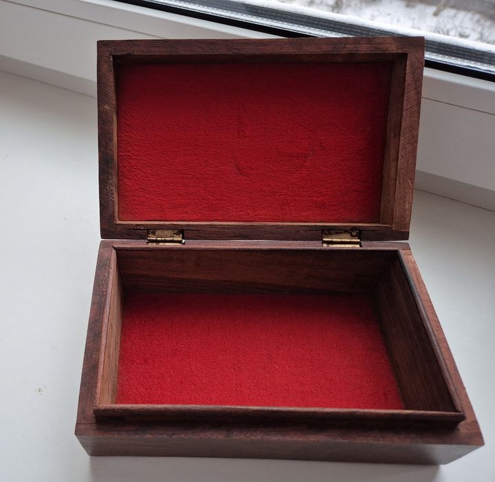 Шкатулка   для  прикрас