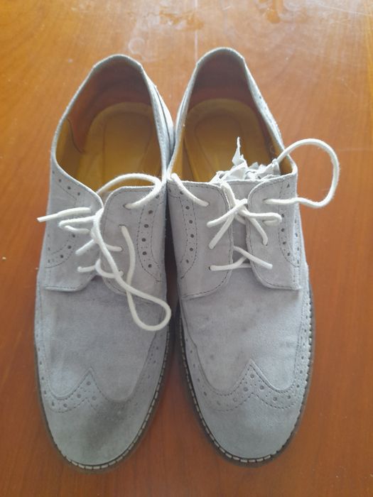 Sapatos de camurça